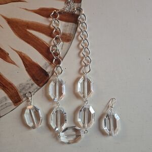 Clear Crystal Costume Jewelry Chunky Necklace And Fish Hook Earring Set
